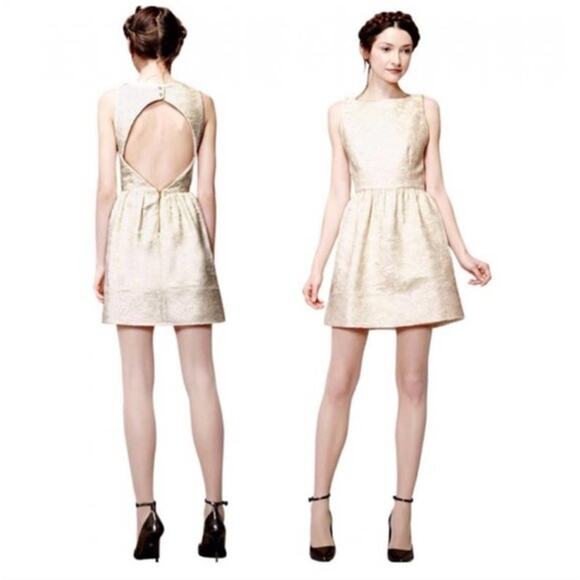 ALICE & OLIVIA | Lilyanne Cream Jacquard Open Back Little White Dress | Size 8 - Picture 1 of 6